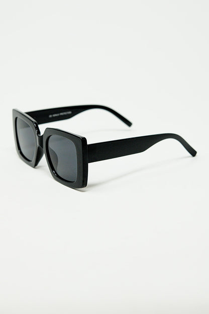 vintage silhouette sunglasses with a subtle angled cat-eye in black